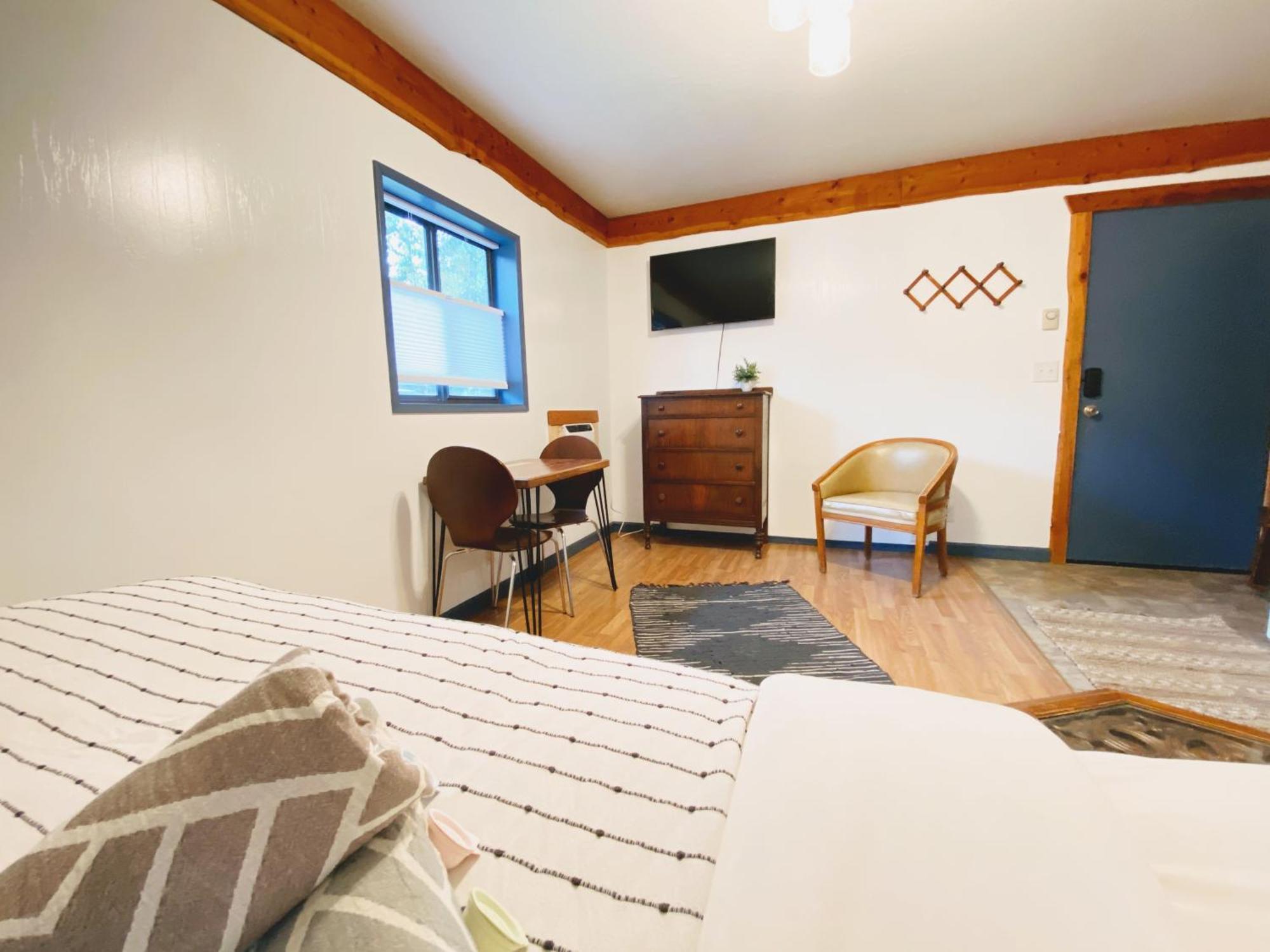 Flathead Lake Resort Woods Bay 外观 照片