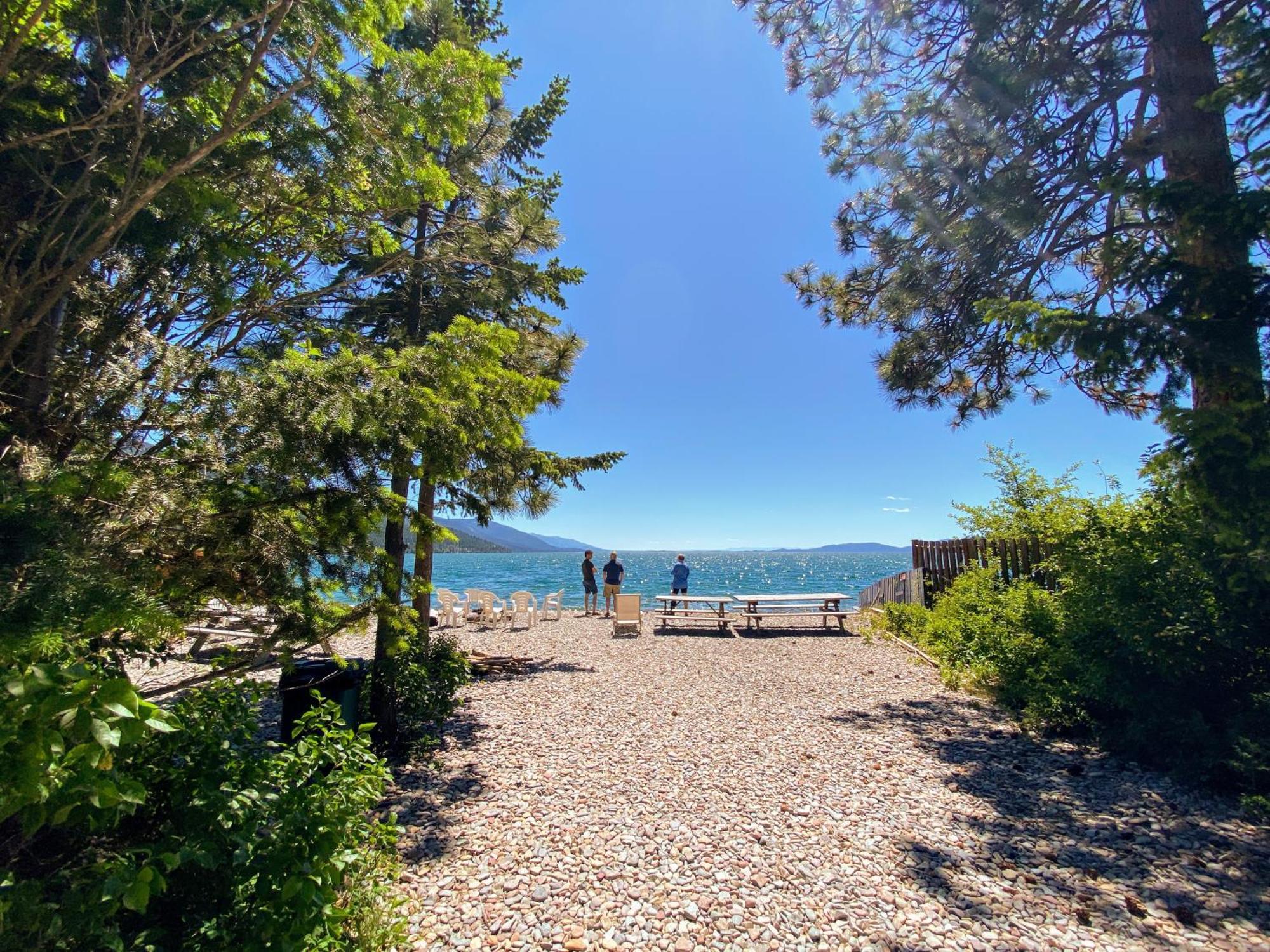 Flathead Lake Resort Woods Bay 外观 照片
