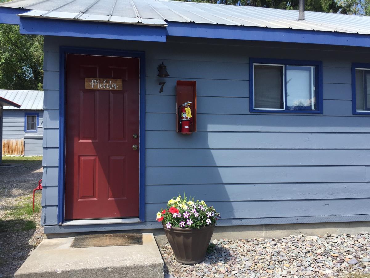 Flathead Lake Resort Woods Bay 外观 照片